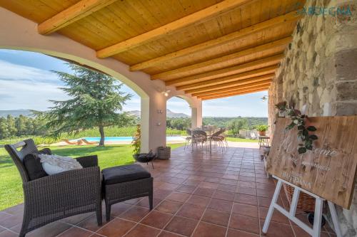 Wine Estates Shardana Luxury Cottage With Pool and Spa on request