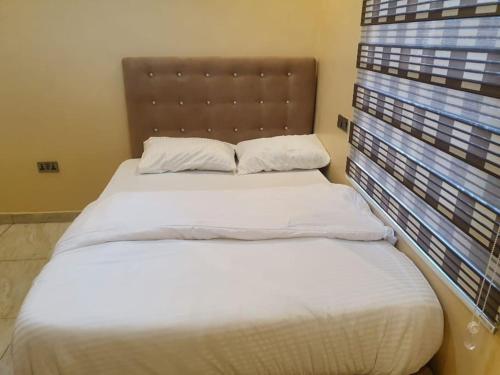 صورة لـ 4 Bedroom duplex- Isheri Riverview في Agege