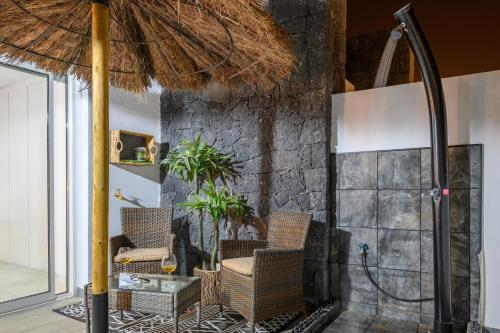 Pachamama House - Near the beach, Air-Con, Fast Wifi and SAT tv By Lanzarote Vacation Homes
