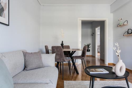 Enjoyable 2BR Apartment in Marousi by UPSTREET