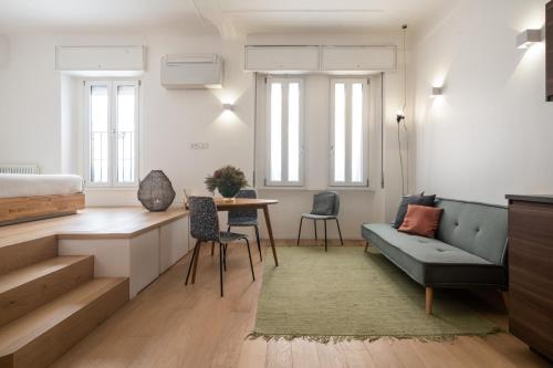 Maciachini Apartments R&R