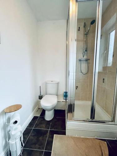 Plantsbrook Place - Luxury 4 bed House + Parking photo 35
