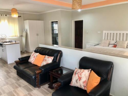 1 bed apartment in Mount Pleasant Heights - 2013