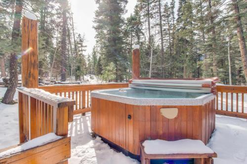 Bear Hollow Cabin – Photos 2