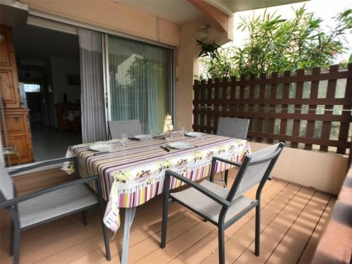 Appartement T2 - 4 Pers, Plage à 150m, Wifi, Parking Privé, Terrasse, Plancha - FR-1-81-258