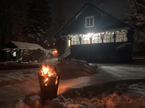 Haus mit Sauna und privatem Badeteich in Anif bei Salzburg