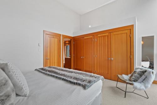 Χώρος καθιστικού στο Whistler 'Treehouse'