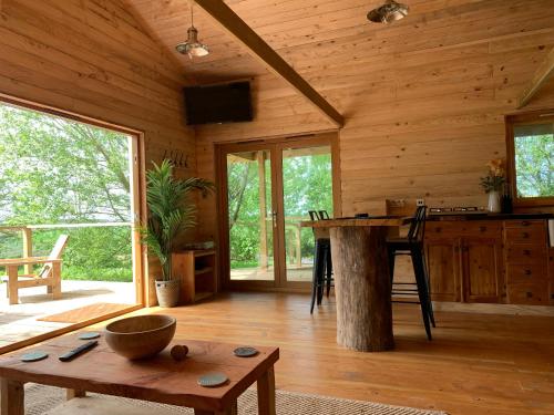 Cabin on the lake – Photos 3
