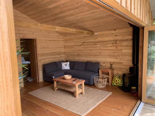 Cabin on the lake – Photos 4