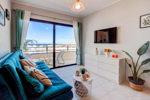 Paradise View Family Apartment by AltamarHomes