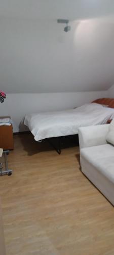 Fotografie z fotogalerie ubytování Apartment Pazarić Hadžići v destinaci Pazarić