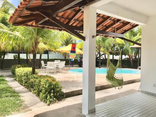 Bazén v ubytování Casa com piscina no Maçarico - Casa Água Viva nebo v jeho okolí