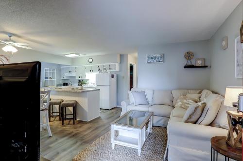 Waccamaw Condo - Unit 6 – Photos 2