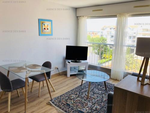 Studio Cabine Renové à 200m de la Plage - Parking Privé