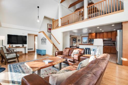 Hillside Hideaway – Photos 2