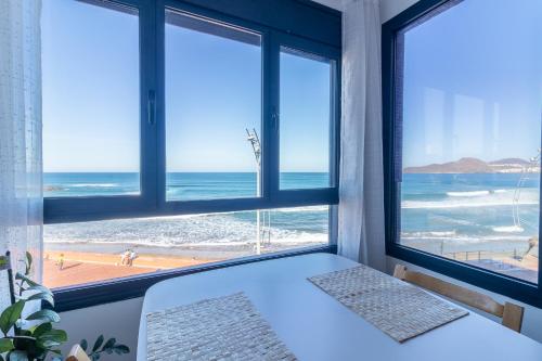 Ocean & Auditorium Views
