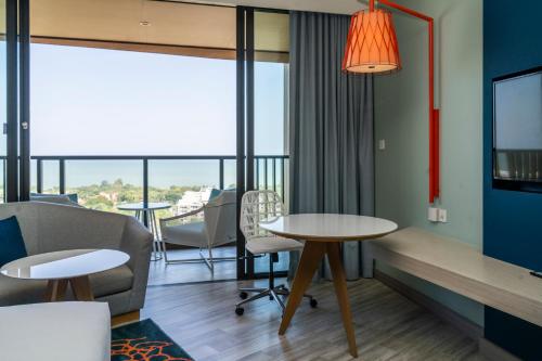 הולידיי אין ואנה נאוה Holiday Inn vana nava