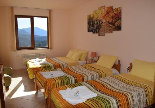 Легло или легла в стая в Панорама Стойките Яна апартамент