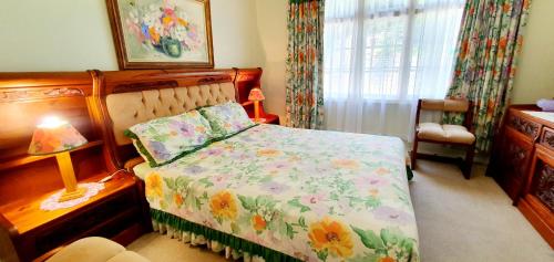 Postel nebo postele na pokoji v ubytování Cavu - Sleeps 10 - Ideal Location!
