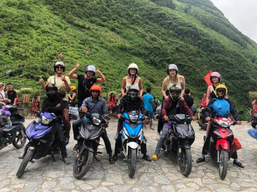 Tetamu yang menginap di HG Hostel provide Tours & Motorbikes