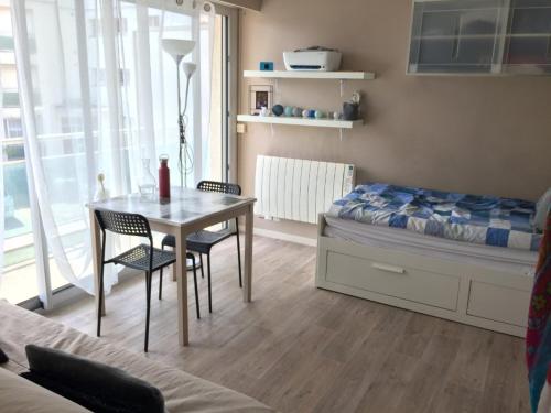 Studio 20m² lumineux avec balcon - Cœur de Berck Plage, proche commerces et plage - FR-1-646-20