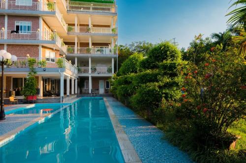 Bazén v ubytování Villa Hồ Đồng Quýt - Venuestay nebo v jeho okolí