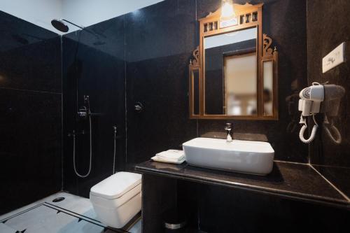 Koupelna v ubytování Hotel Dev Garh