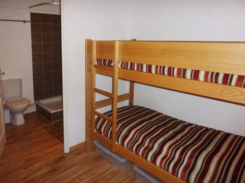 Duplex 10 pers. avec piscine, jacuzzi, balcon et ascenseur aux Orres 1800 - FR-1-322-296