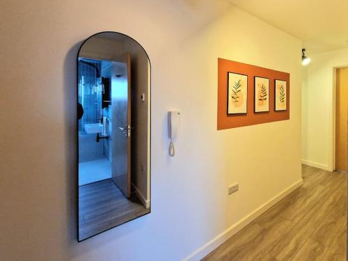 Ένα μπάνιο στο Luxury Station Apartment by Paymán Club