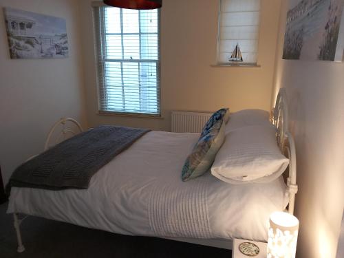 Gallery image of Belv House in Weymouth