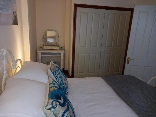 Gallery image of Belv House in Weymouth