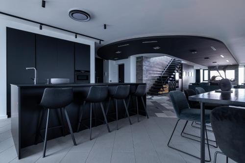Fotografie z fotogalerie ubytování Sky Garden Penthouse v destinaci Klaipėda