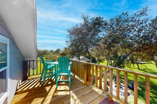 Balkón nebo terasa v ubytování Packsaddle Beach House