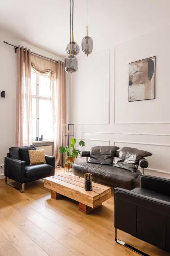 90sqm 2BR Biz LOFT - 5min Central Station photo 20