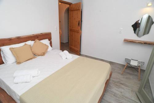 Gallery image of Eleonas I in Maragkas
