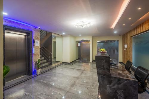 Imagen de la galería de Zenith Hotels Hebbal Bangalore, en Bangalore