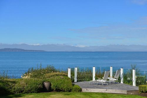 White Heron Oceanfront Estate – Photos 2