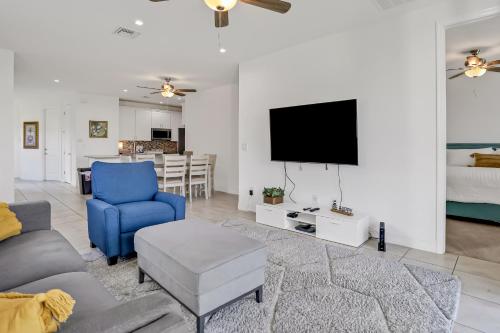 Palm Tree Townhome – Photos 3