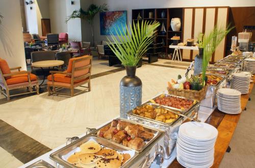 Đồ ăn tại/gần resort