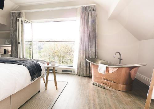 Brocco On The Park Boutique Hotel Image
