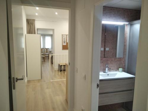 El PORTON DE LA BELLOTA - CON PARKING GRATIS - EN EL CENTRO DE TOLEDO