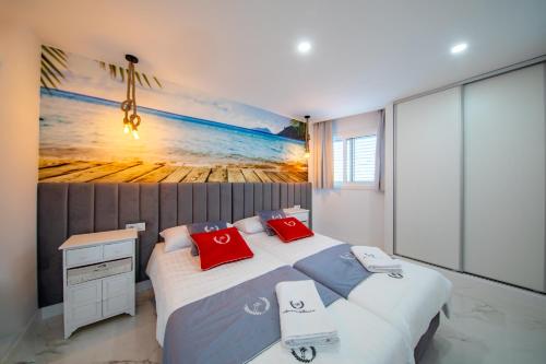 Ponderosa 615, Las Americas, one bedroom apartment with large terrace and ocean view, next to Siam Park