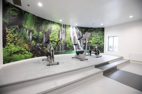 Gimnasio o equipo deportivo en Laval stays 31 days minimum
