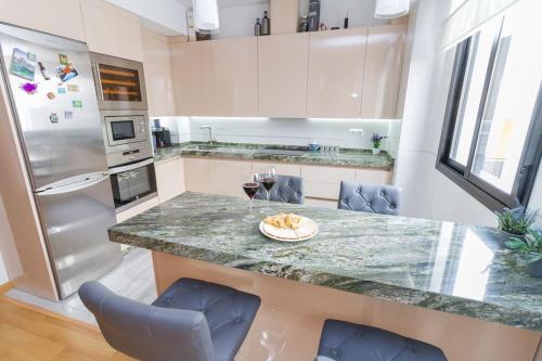 Luxury Duplex downtown Superb Terrace&Free Parking