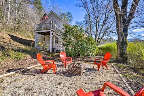 Rustic Robbinsville Cabin with Fire Pit! – Photos 2