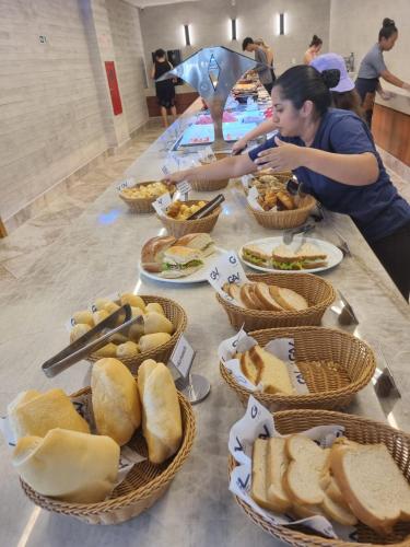 Mad på resortet eller i nærheden