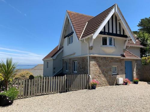 Gallery image of Treloyhan Lodge in St Ives