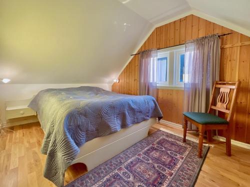 Postel nebo postele na pokoji v ubytování Kvalvika Retreat - Lofoten