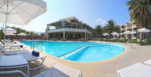 Piscina en o cerca de Elysion Hotel