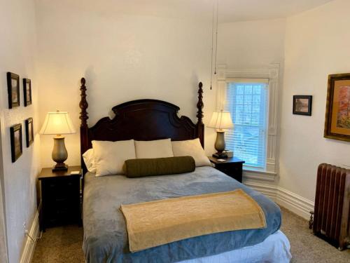 Madison Plc Apt 3 w Balcony – Photos 3